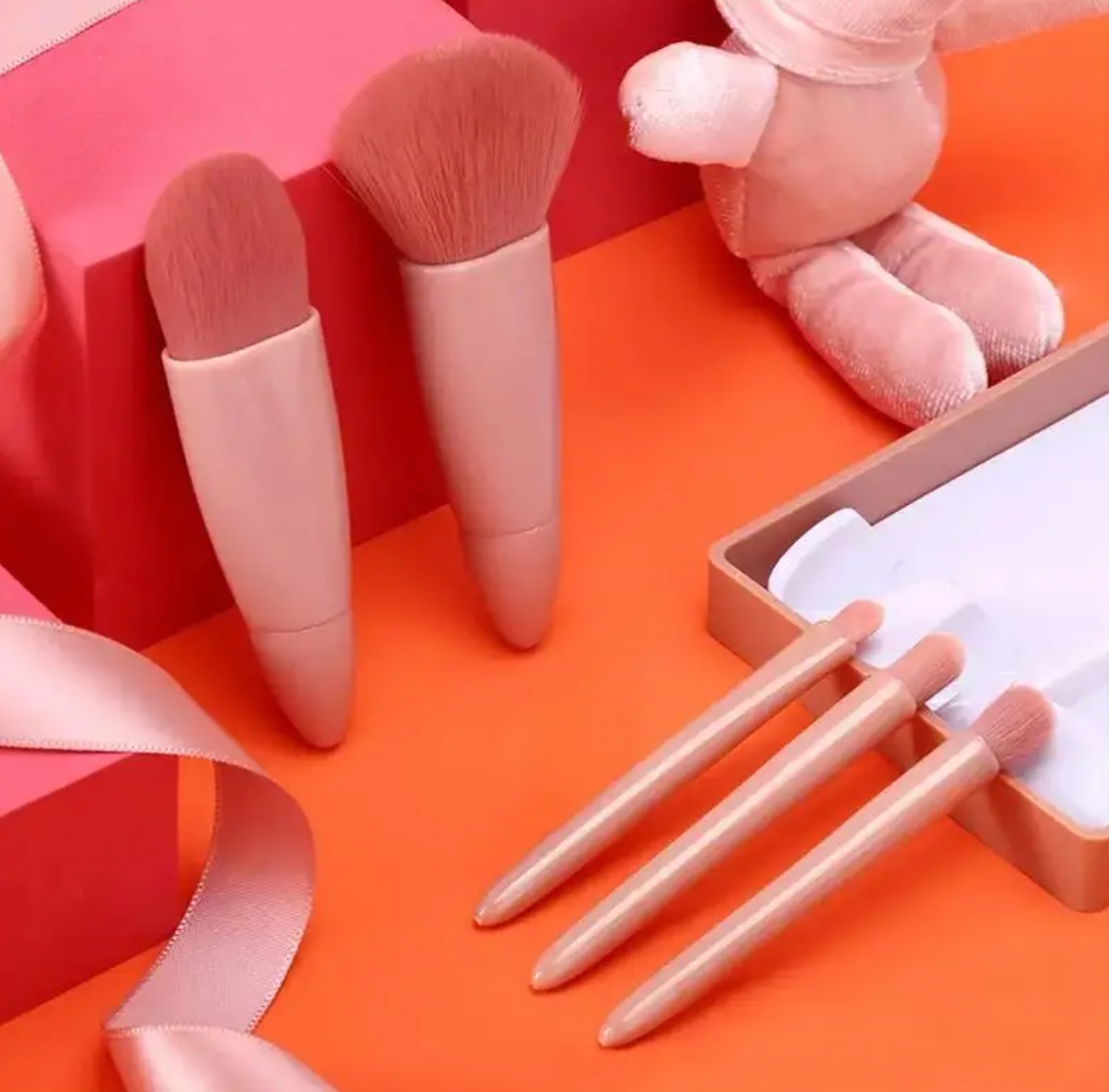 Portable 5 Makeup Brushes Set