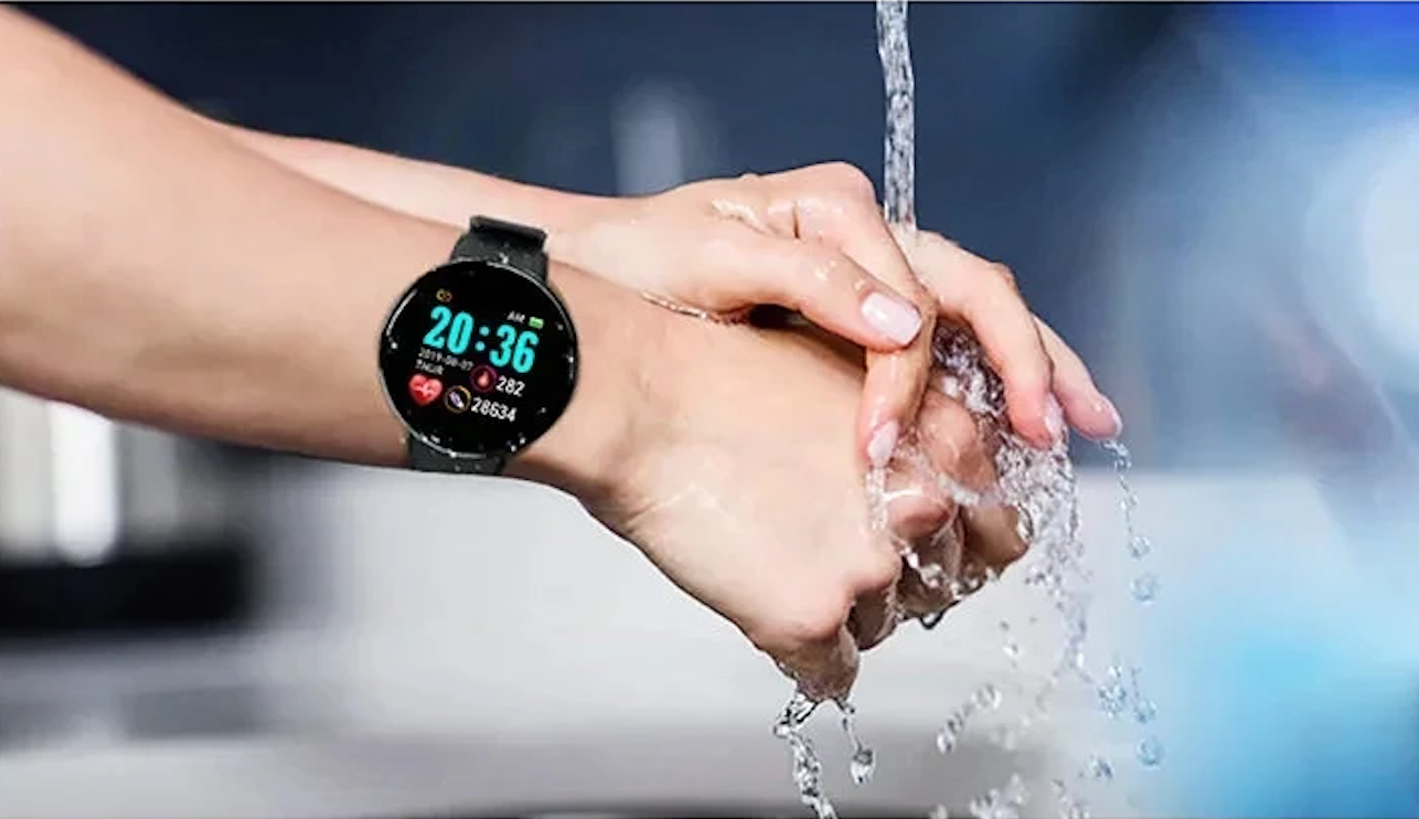 Smart Watch – Fitness Tracker with Blood Pressure Monitoring and Sport Features